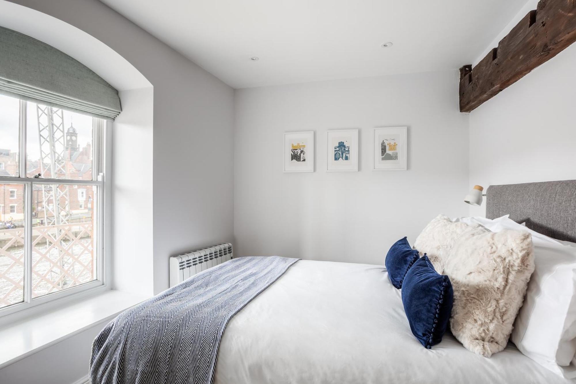 Luxury Apartment Woodsmill View - On The River - With Balcony - Recently Refurbished York Exteriör bild