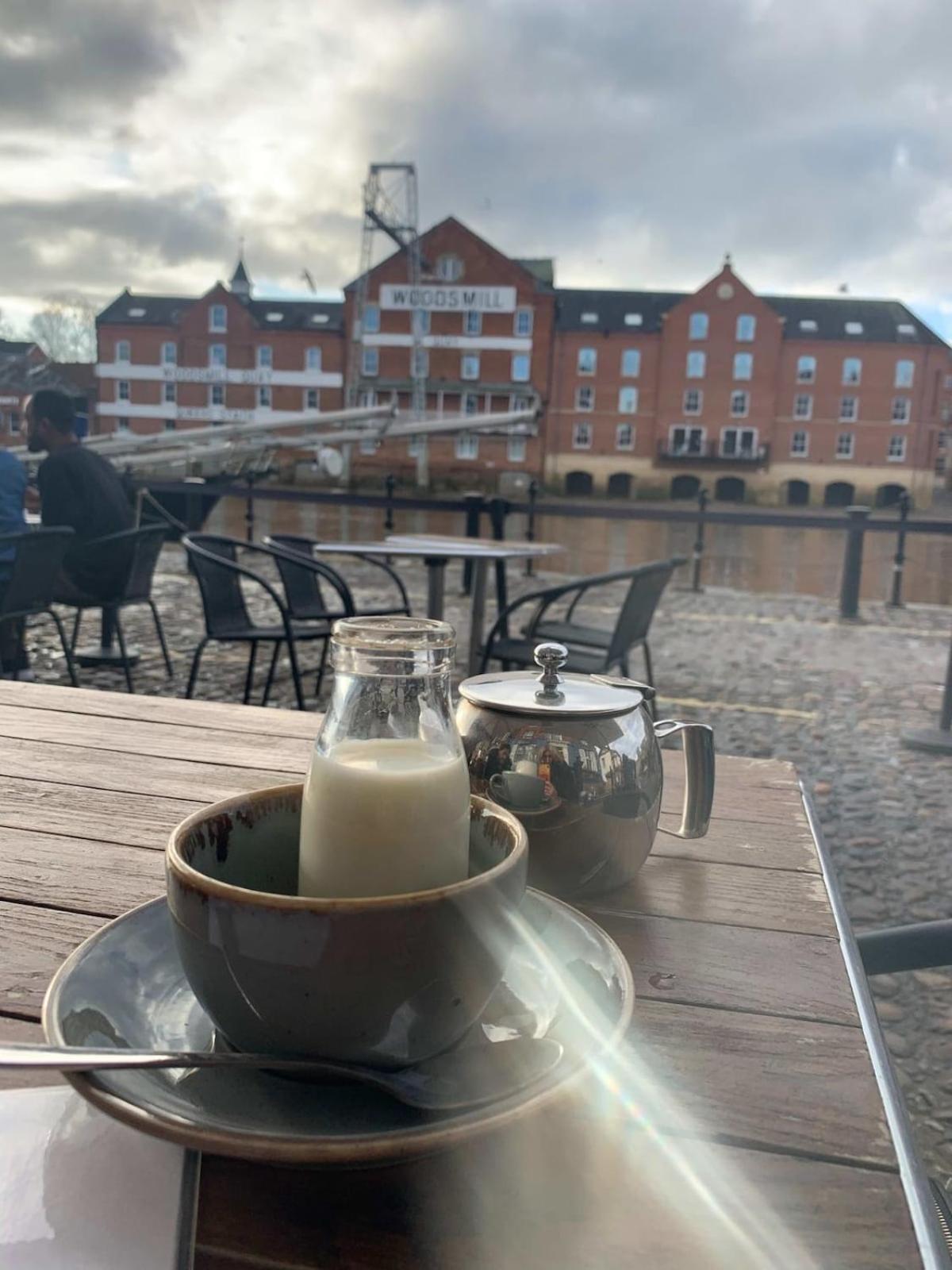 Luxury Apartment Woodsmill View - On The River - With Balcony - Recently Refurbished York Exteriör bild